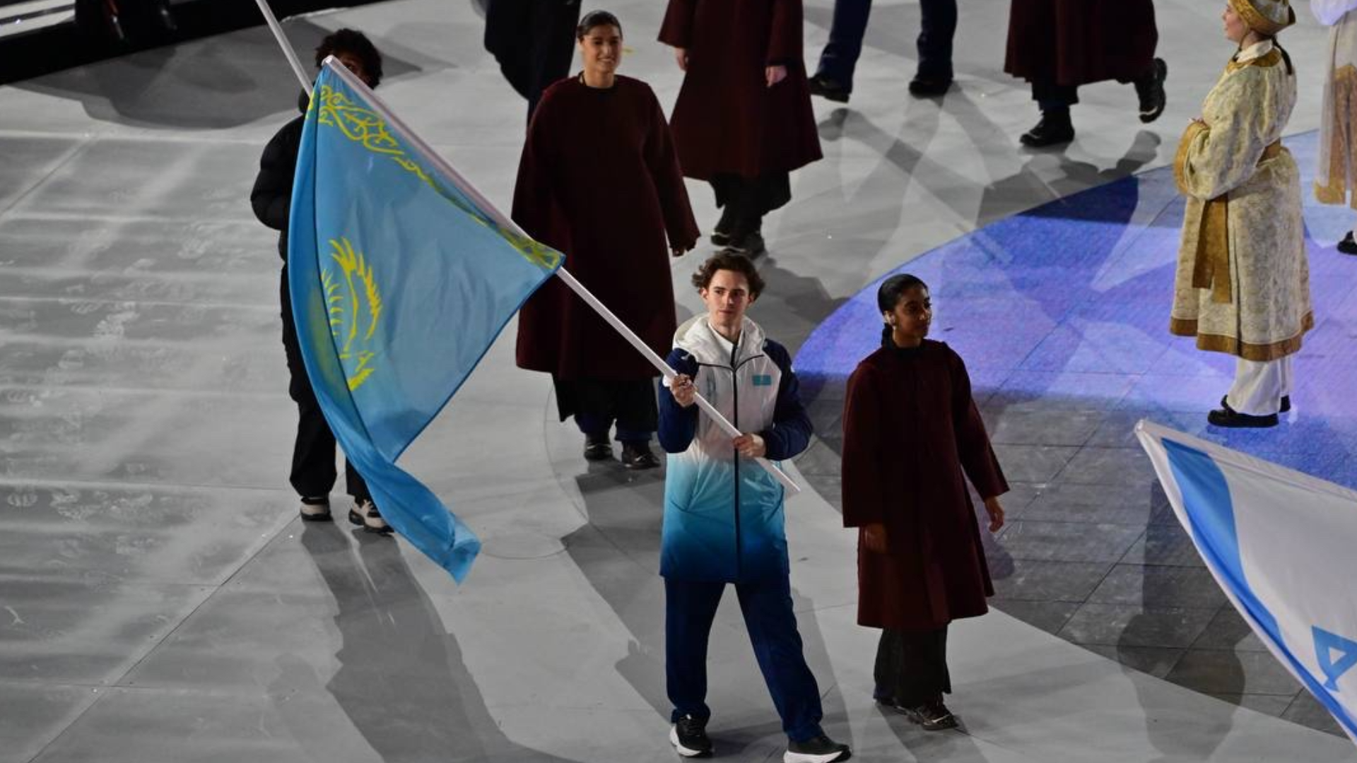 Закрытие Зимних Олимпийских Игр: триумф Михаила Шайдорова и историческое золото Казахстана